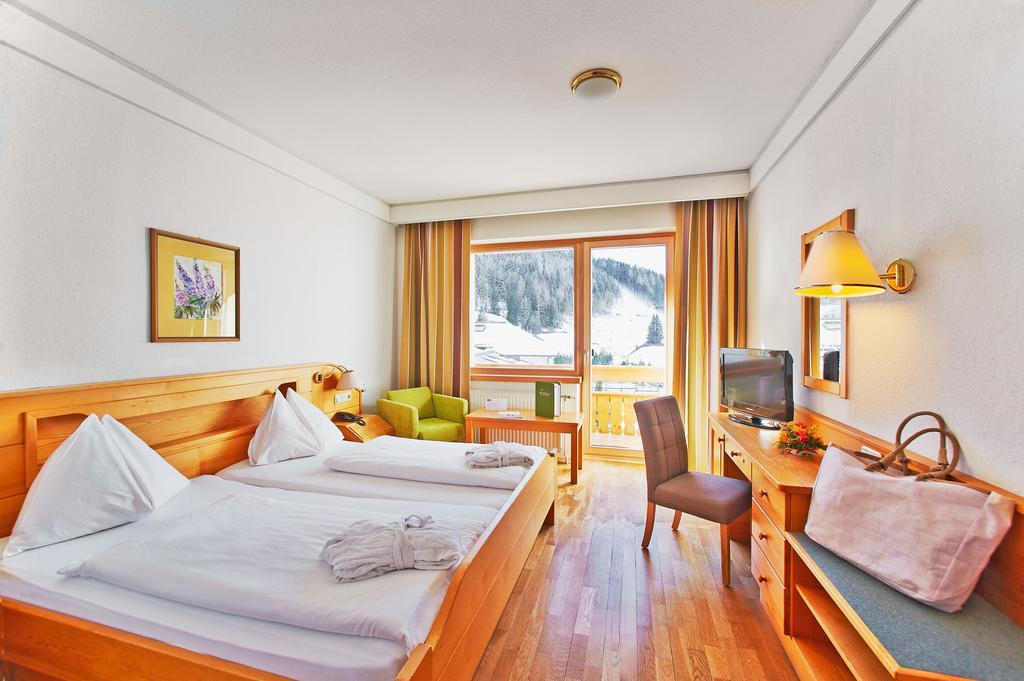 Hotel Nockresort Bad Kleinkirchheim Zewnętrze zdjęcie